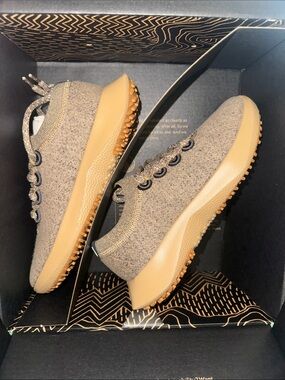 NIB Allbirds Wool Dasher 2 Hazy Beige Sneakers SZ5 EU 35